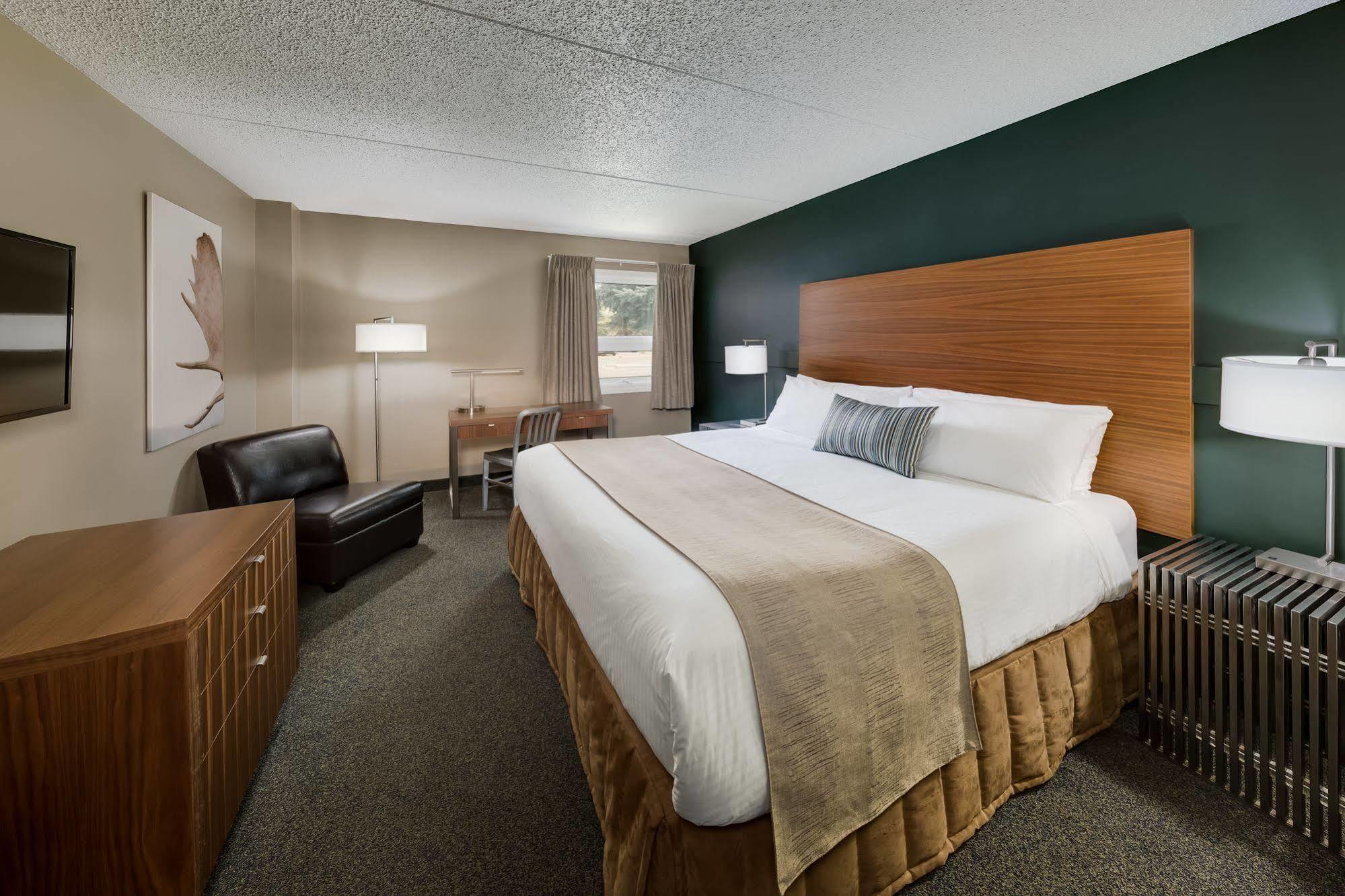 Heritage Inn Hotel & Convention Centre - 무스조 외부 사진