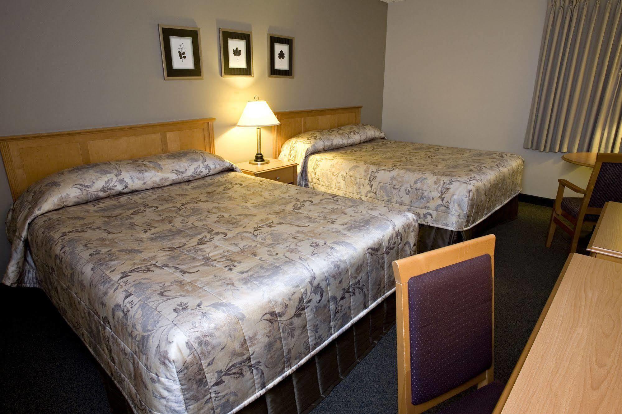 Heritage Inn Hotel & Convention Centre - 무스조 외부 사진